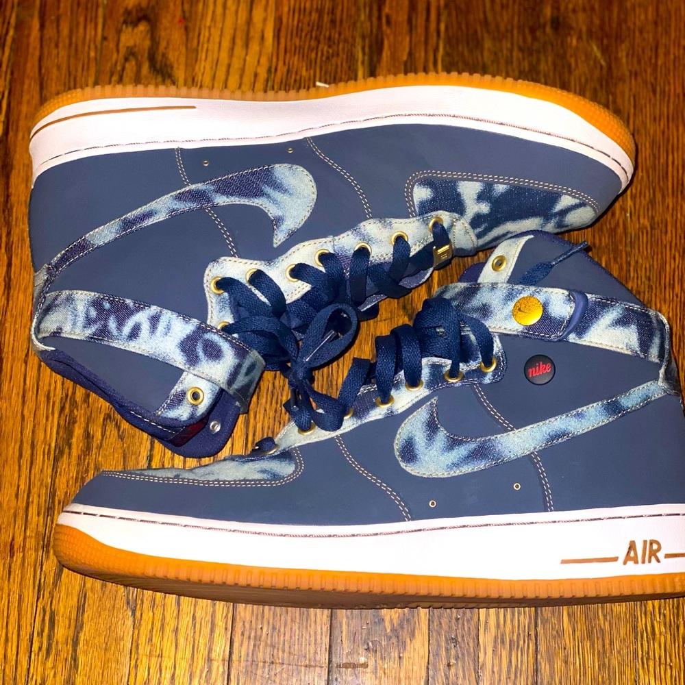 Air Force 1 acid wash denim